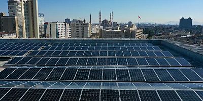 Teknosa ve Enerjisa iş birliğiyle Adana'da Güneş enerjisinden elektrik üretimi başladı